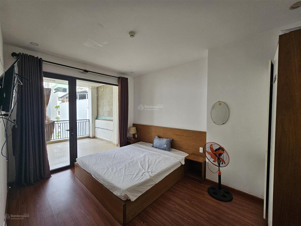 Cho thuê căn hộ penthouse trung tâm an thượng  ban công rộng, cách biển mỹ khê 2' đi bộ