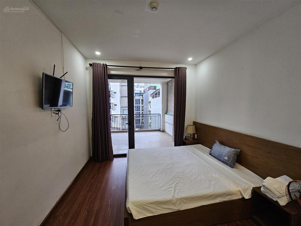 Cho thuê căn hộ penthouse trung tâm an thượng  ban công rộng, cách biển mỹ khê 2' đi bộ