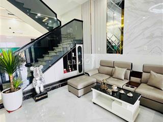 Nhà Mới Full nội thất cao cấp . 1 trệt , 2 LẦU .LONG HẬU
