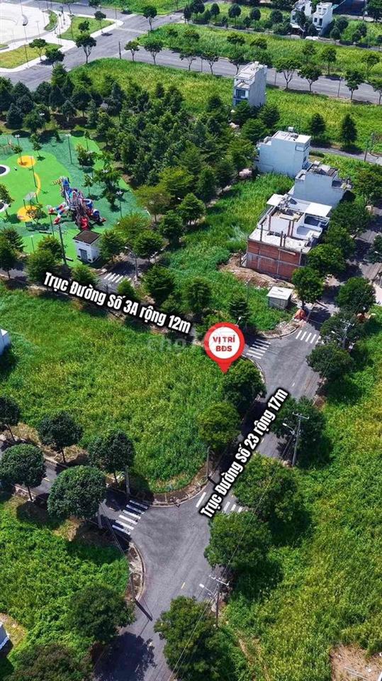 GÓC 2 MẶT TIỀN .SÀi Gòn Village