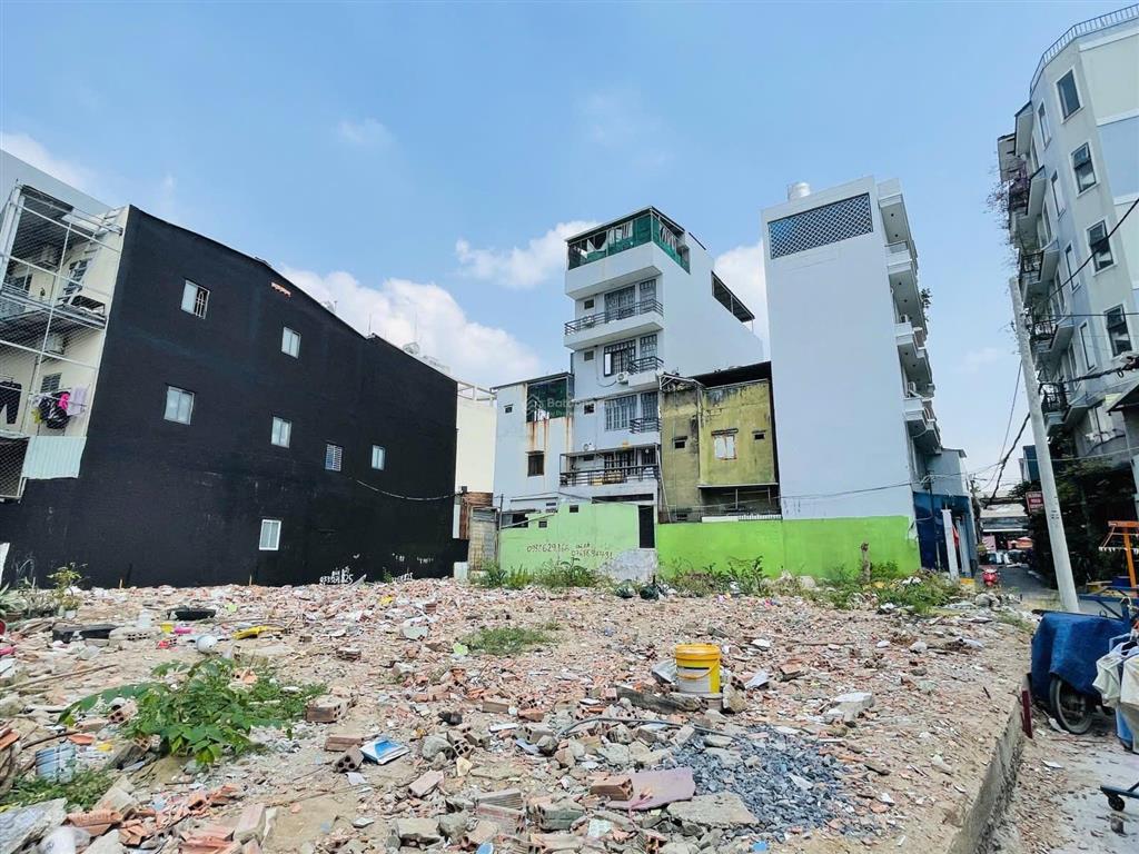 Bán đất ngay chợ lã xuân oai, xây dựng căn hộ dịch vụ, 175m2, ngang 8.3m, chỉ 12.99 tỷ
