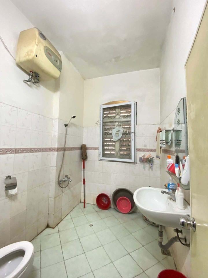 NHÀ GẦN PHỐ NGUYỄN CHÍ THANH_NGÕ Ô TÔ_KINH DOANH/ VĂN PHÒNG_46m2 x 5T_2 THOÁNG, hơn 12 tỷ