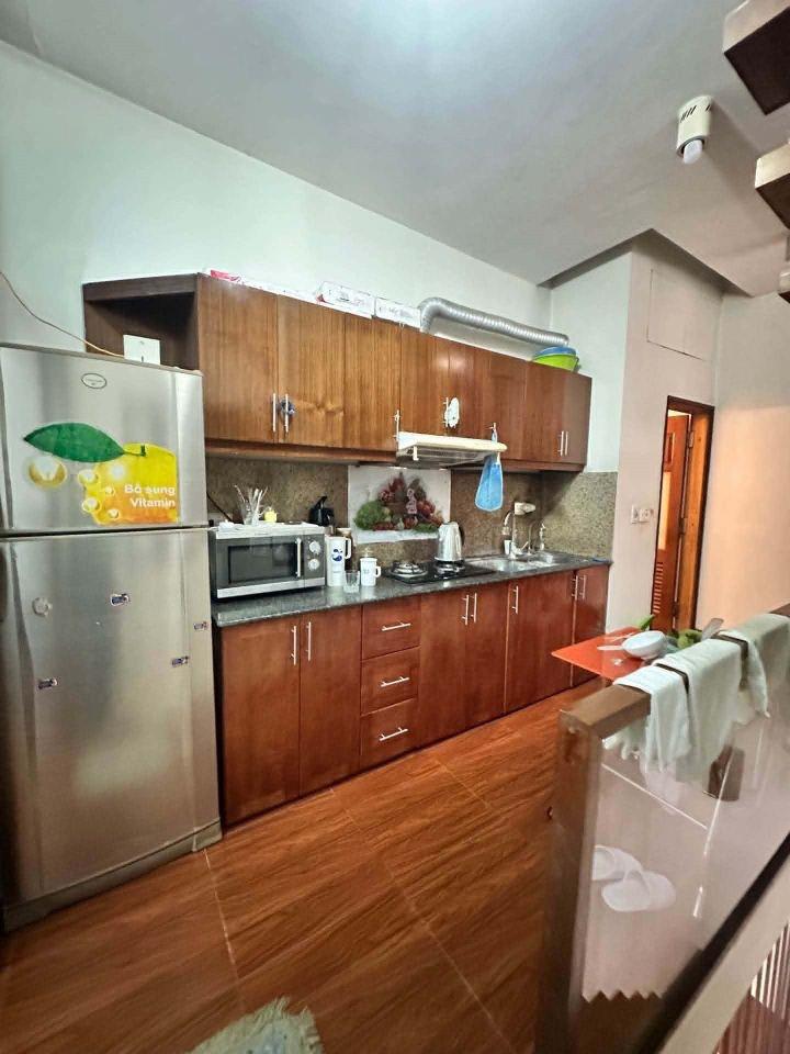 NHÀ GẦN NGÃ 6 Ô CHỢ DỪA_NGÕ THÔNG_LÔ GÓC 41m2 x 4T_3 GÁC ĐỖ CỬA, hơn 8 tỷ