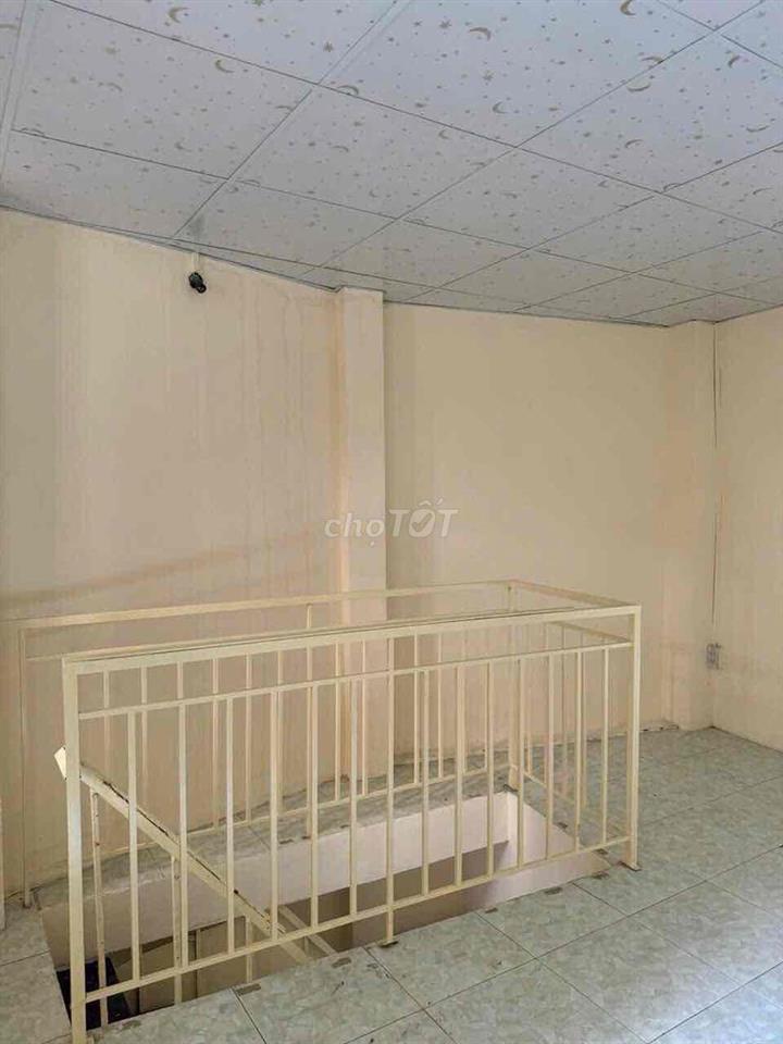 NHÀ HẺM NGUYÊN CĂN Q3 - NGAY CHỦ - 268 LÝ THÁI TỔ