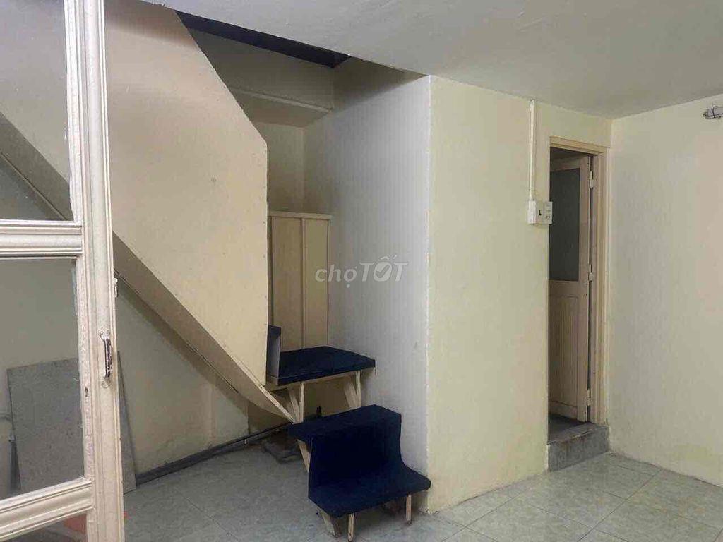 NHÀ HẺM NGUYÊN CĂN Q3 - NGAY CHỦ - 268 LÝ THÁI TỔ