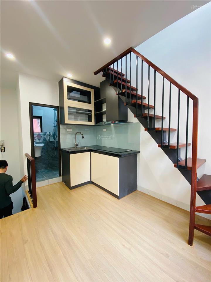 Bán nhà riêng tại ngõ 179 hoàng hoa thám, ba đình, hà nội. 5 tầng, giá 4 tỷ 850 (thương lượng)