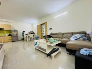 Bán căn chung cư oriental plaza âu cơ 104m2 3pn, có 2 ban công.