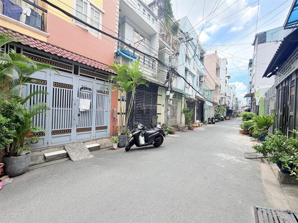 Bán nhà hxh thông khuông việt, kế bên chung cư chỉ 5,9 tỷ
