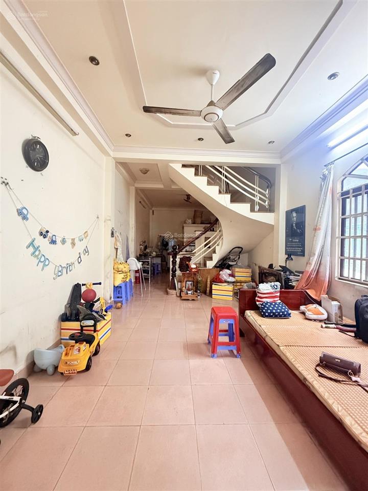 Bán nhà hẻm xe hơi đường văn chung, tân bình chỉ nhỉnh 9 tỷ  0936 499 ***