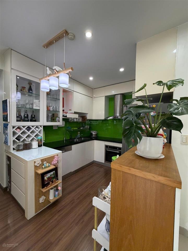 Bán căn hộ carillon 1, 93m², 3pn, 2wc, sổ hồng riêng