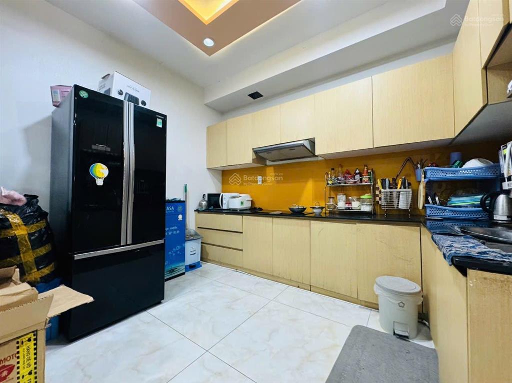 Bán căn hộ oriental plaza 685 âu cơ, tân phú