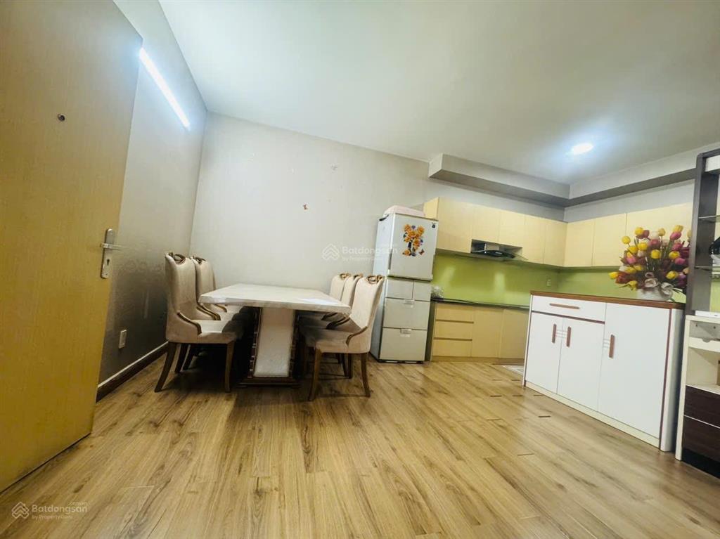 Bán căn hộ oriental plaza 685 âu cơ, tân phú