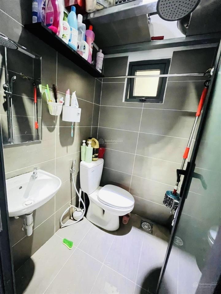 Căn hộ trung tâm bàu cát 1 đồng đen  căn góc 2 mặt ngay cầu thang,