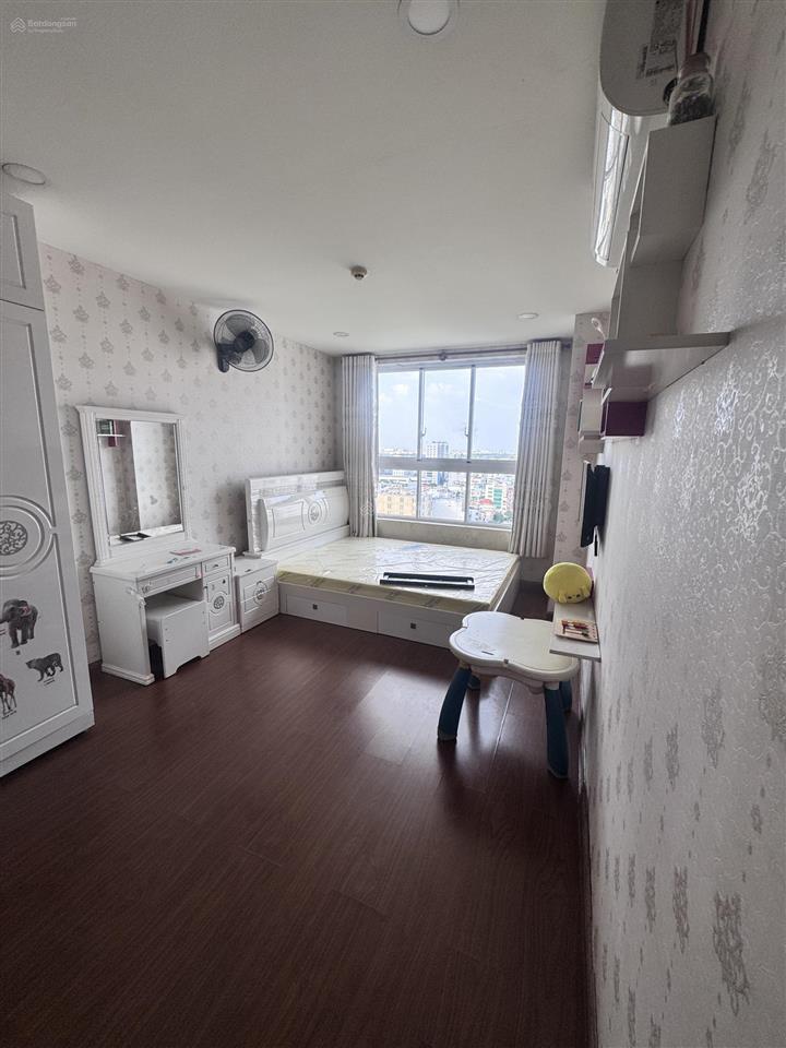 Carillon 1 tân bình căn 2pn 86m, giá chỉ 5,5 tỷ!