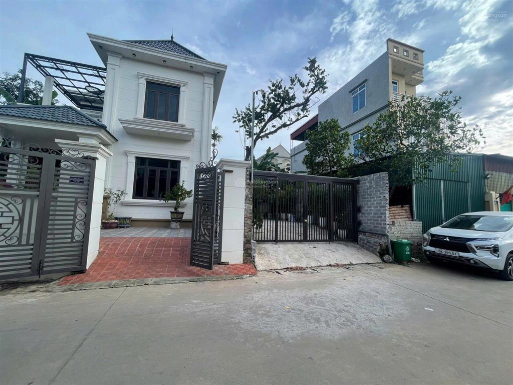 Đất trục chính xã chương dương  đẹp không tì vết  hơn 5 tỷ