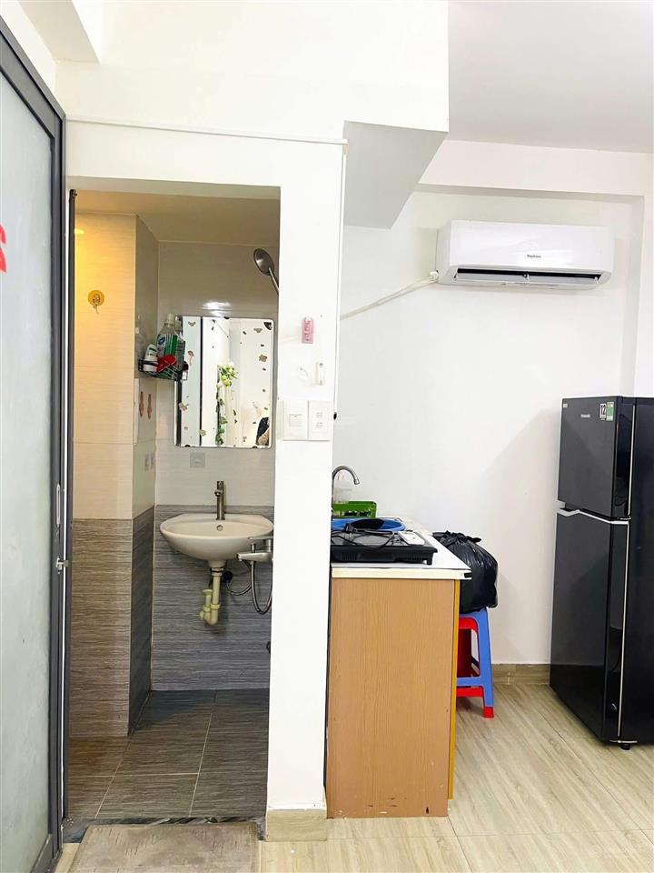 Phòng đẹp, sạch sẽ, nội thất mới đường đặng thùy trâm, lầu 1 (chính chủ)