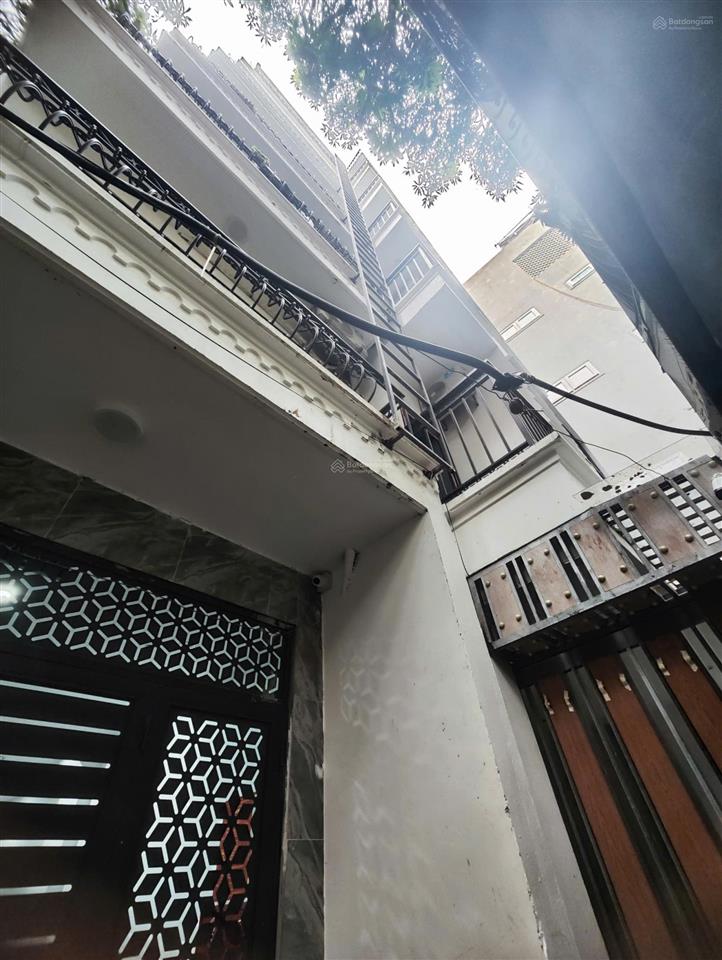 Bán ccmn chính kinh 87m, 2 thoáng, gần phố 7t thang máy, 16 phòng kk, dt 120tr/ tháng, chỉ 21.5 tỷ