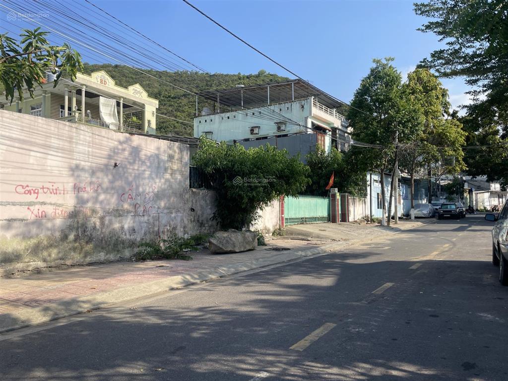 Cần bán nhanh lô đất đẹp 388.9m2  mặt tiền đường trường sơn, nam nha trang