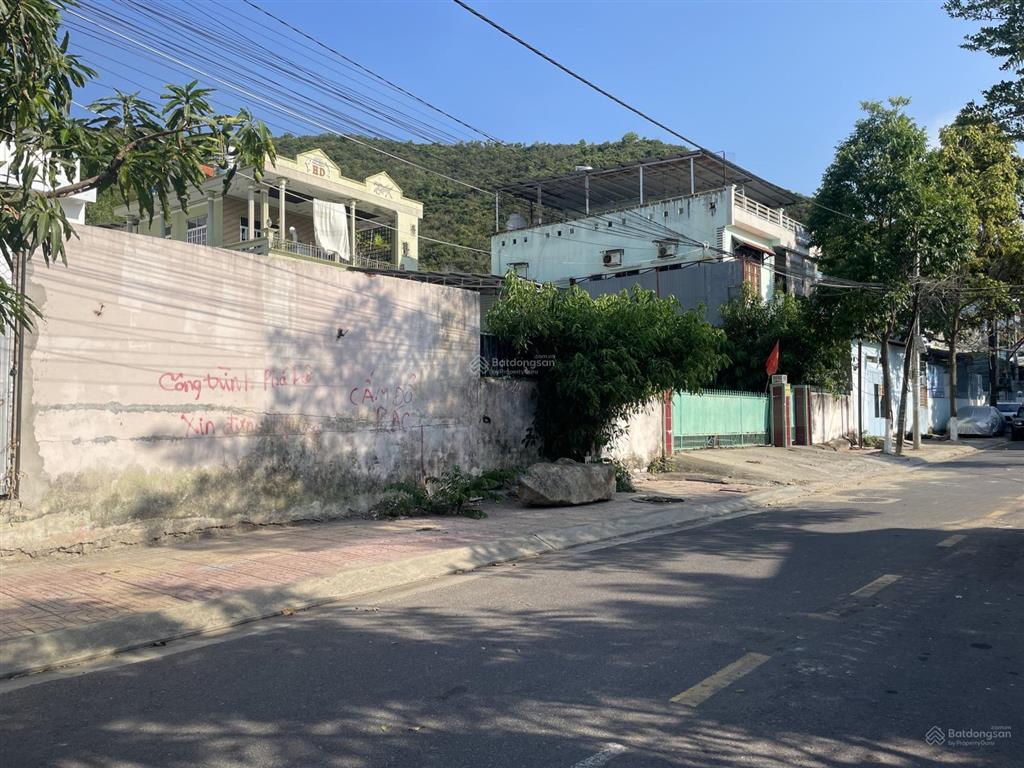 Cần bán nhanh lô đất đẹp 388.9m2  mặt tiền đường trường sơn, nam nha trang