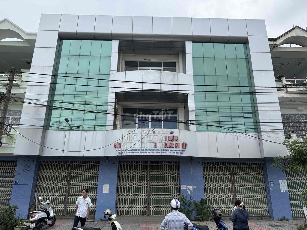 bán nhà đường Nguyễn thái bình