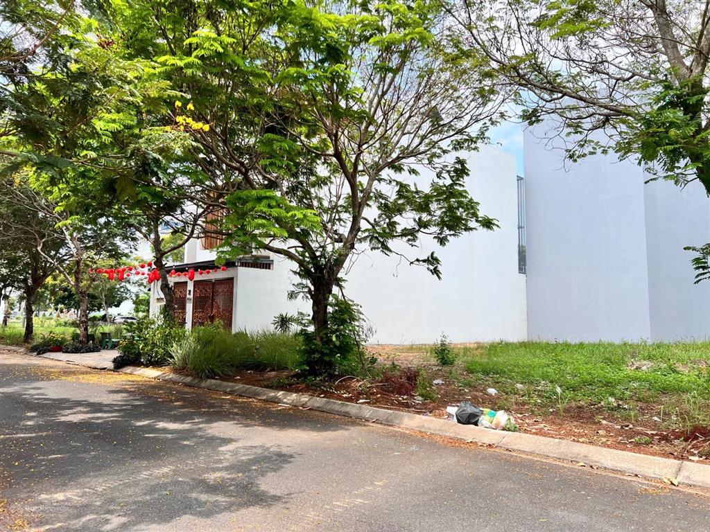 Bán đất 7,2x22m đối diện công viên nội khu, sát bên aeon mall tân an