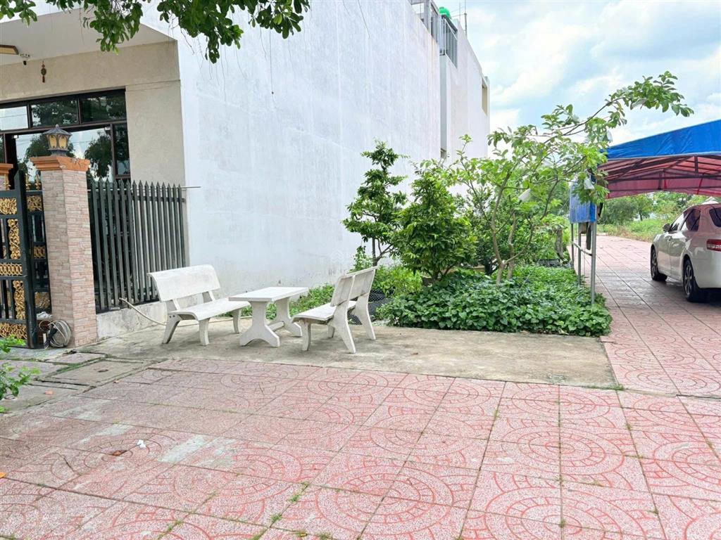 Bán đất đường d2 kdc idico phường 6, cách aeon tân an chỉ 200m