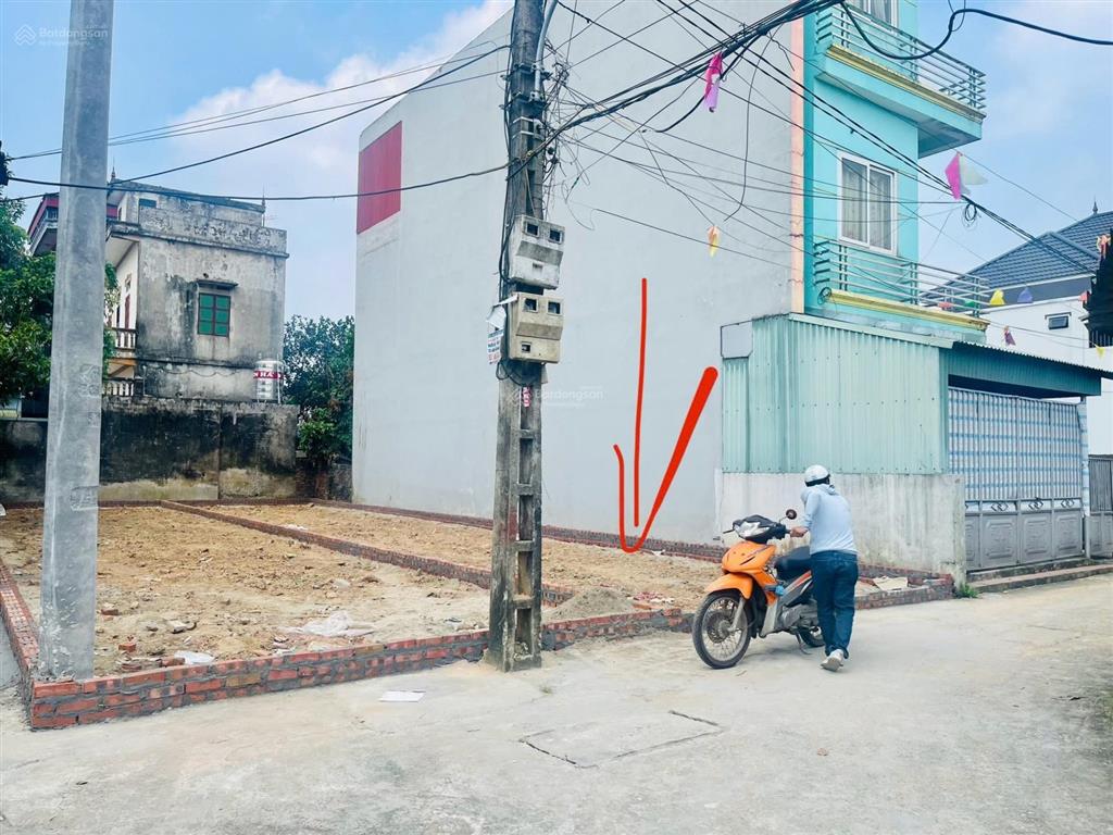 Bán gấp đất đường mỹ nội, giá tốt 100m2 ôtô tránh