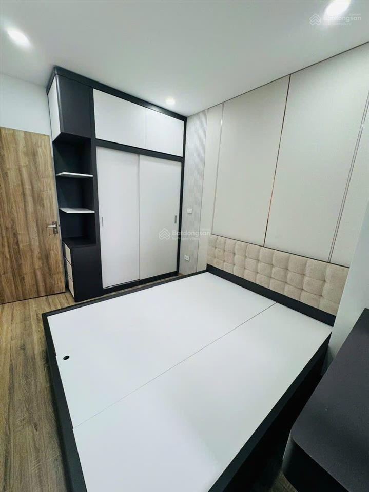 Bán căn góc 2pn 2wc s70m2 toà hh2 xuân mai complex, hà đông.0911 483 ***.
căn 2pn+2wc, tầng đ