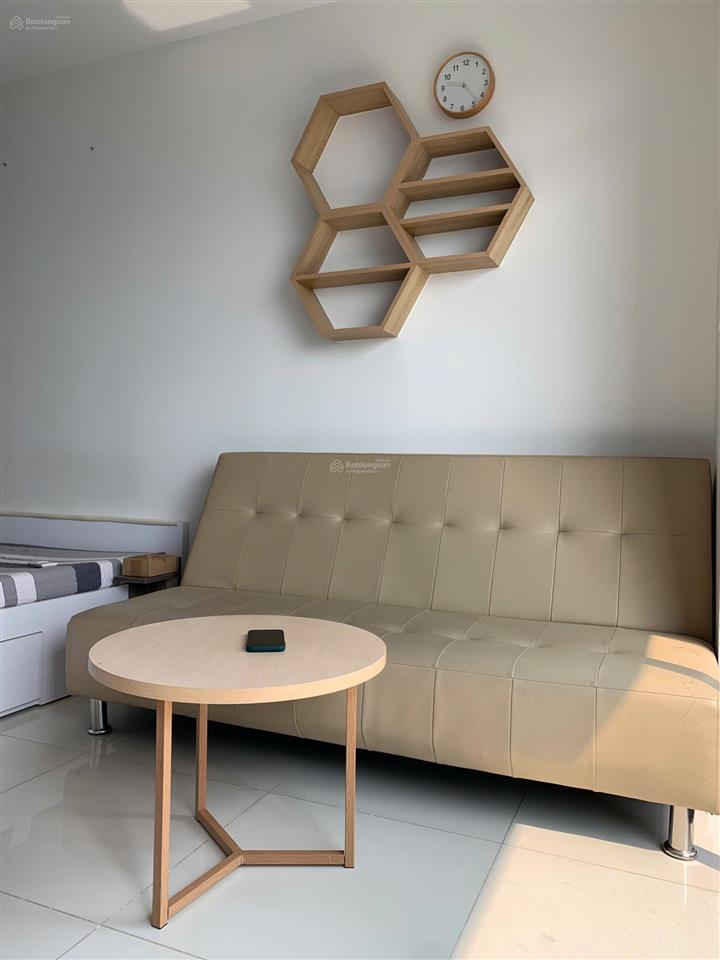 Cho thuê căn hộ offictel central premium q8 30m2 full nội thất 8tr500.  0907 778 *** trinh ạ