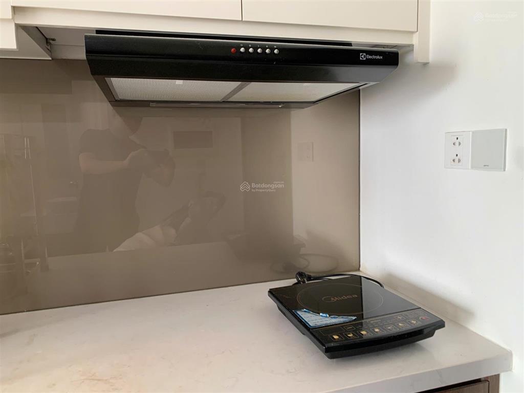 Cho thuê căn hộ offictel central premium q8 30m2 full nội thất 8tr500.  0907 778 *** trinh ạ