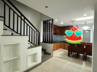 Cho thuê nhà nguyên căn hẻm xe tải đường nguyễn trãi q5, sầm uất cả ngày 4*20m, 1 trệt 3 lầu ở ngay