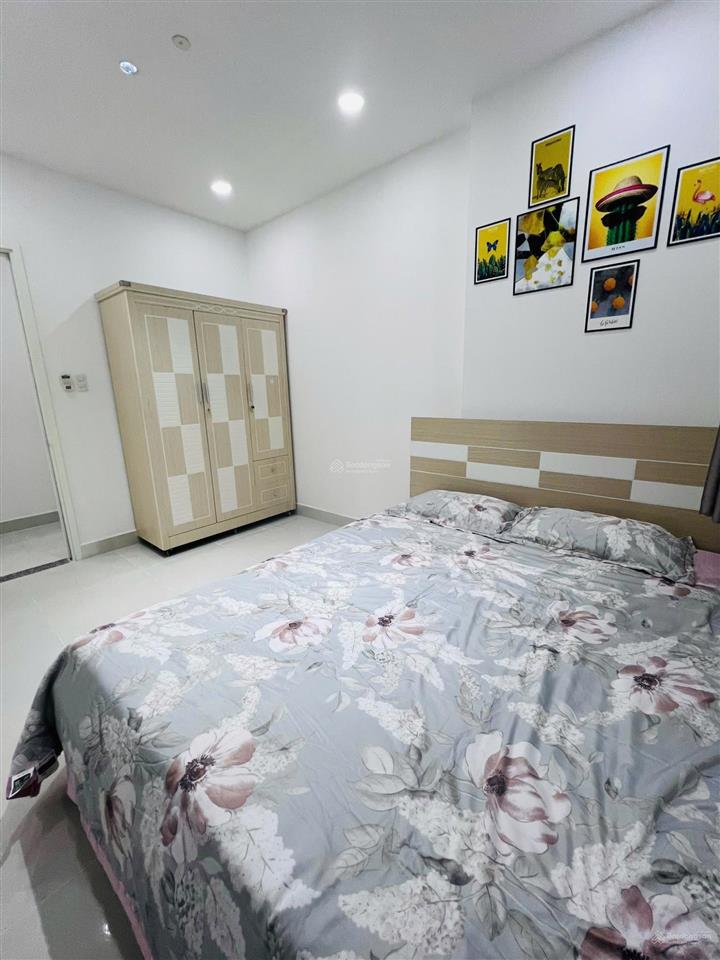 Bán căn hộ tara q8 90m2 3pn 2wc sổ hồng nhận nhà ngay 4tỷ550.  0907 778 ***