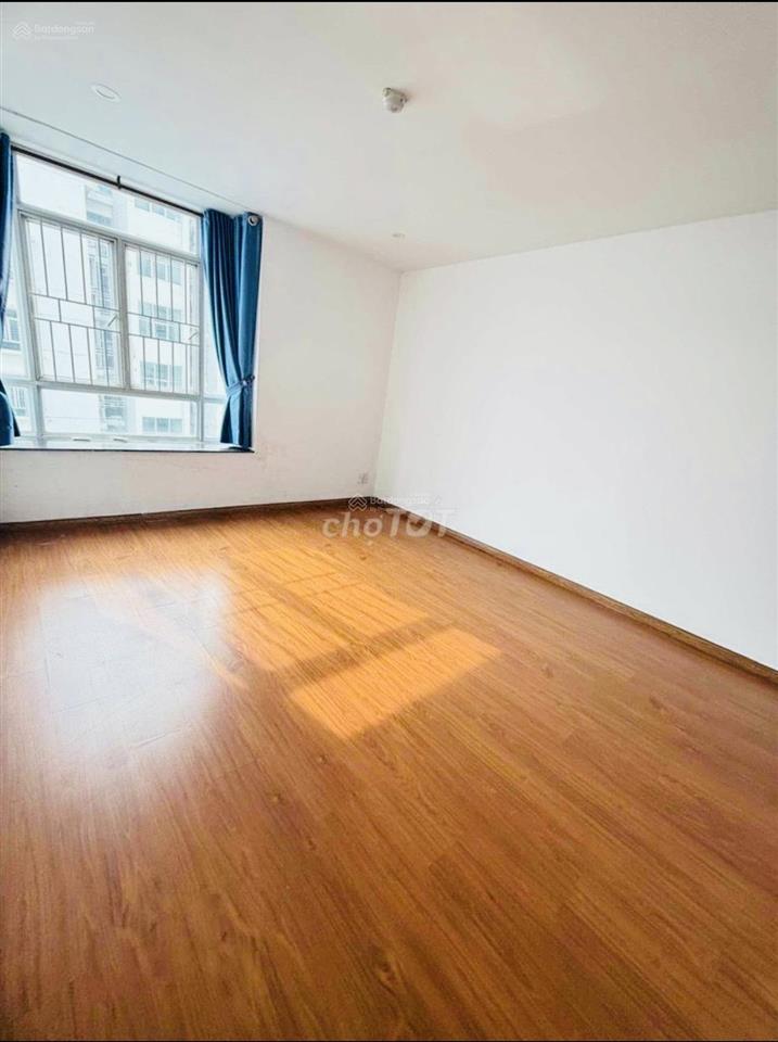 Cho thuê căn hộ giai việt q8 115m2, 2pn nhà trống 12tr/tháng.  0907 778 ***