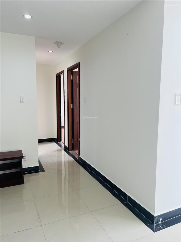 Cho thuê căn hộ giai việt q8 115m2, 2pn nhà trống 12tr/tháng.  0907 778 ***