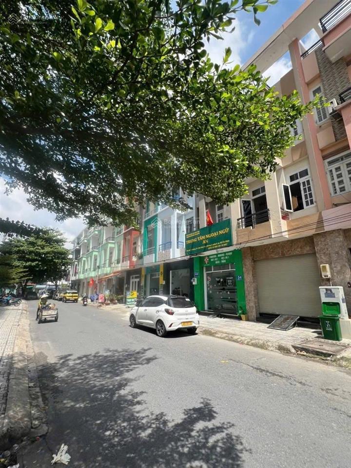 Bán nhà khu dân cư bông sao q8, 1 trệt 2 lầu st nhà mới 4 phòng ngủ sổ sẵn ký ngay.  0907 778 ***