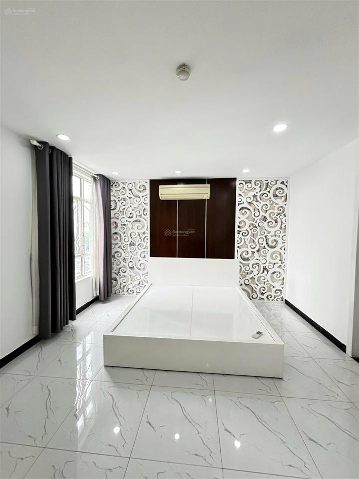 Bán căn hộ duplex giai việt q8 230m2 5pn sổ hồng.  0907 778 ***