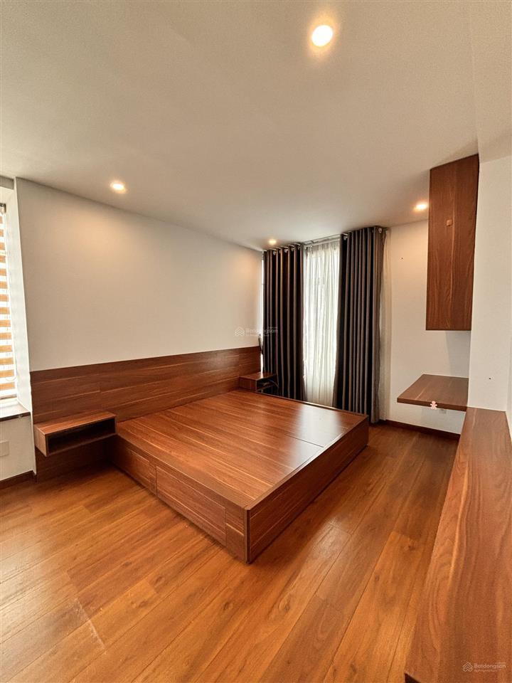 Bán căn hộ giai việt 150m2 3pn sổ hồng công chứng ngay 6tỷ4.  0907 778 ***