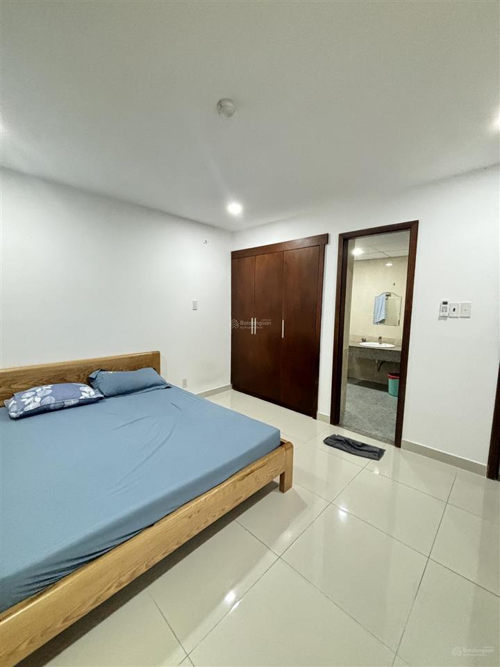 Cho thuê căn hộ duplex thông tầng giai việt q8 230m2 4 phòng ngủ full nội thất ở ngay. 0907 778 ***