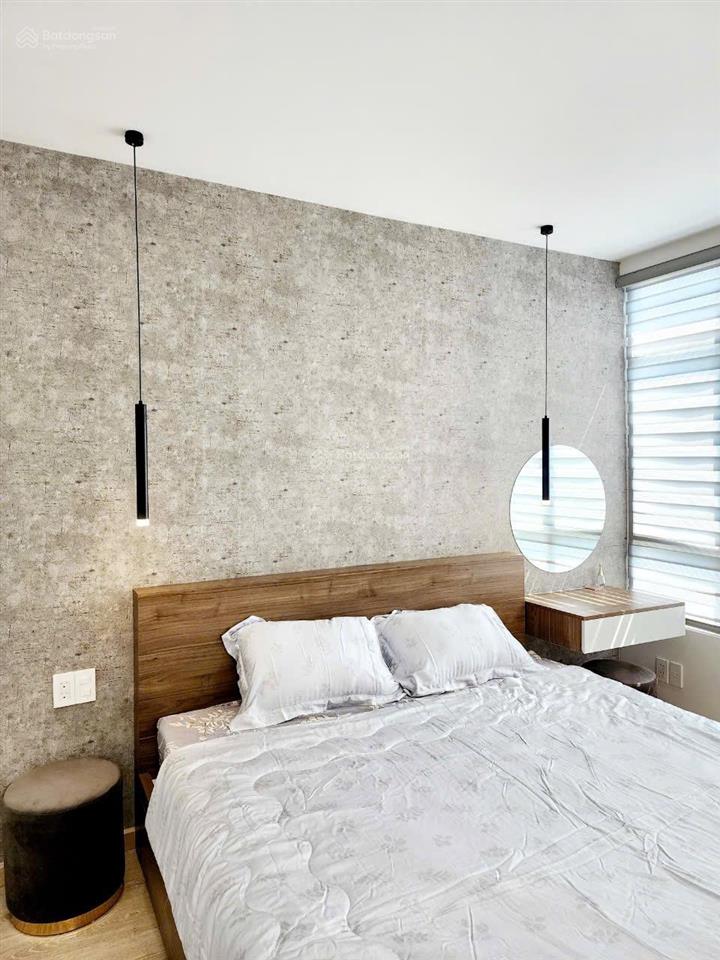 Cho thuê căn hộ duplex thông tầng giai việt q8 230m2 4 phòng ngủ full nội thất ở ngay. 0907 778 ***