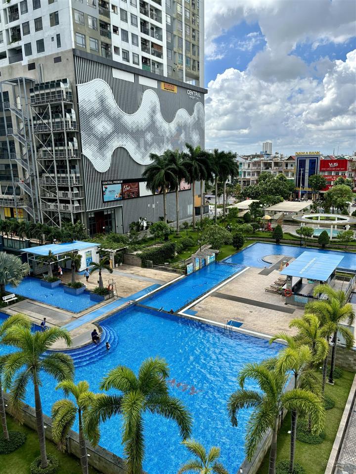 Bán nhanh căn hộ giai việt q8 82m2 sổ hồng ký ngay, ban công rộng chỉ 4,7 tỷ.  0907 778 ***