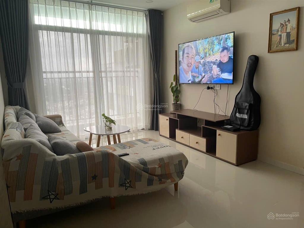 Cần bán căn hộ central premium q8 60m2 2pn 1wc lầu cao có ban công 3 tỷ 8.  0907 778 ***