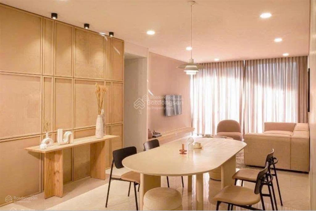 Layout á hậu của waterina suites với các phòng đều hướng trực diện sông lầu cao