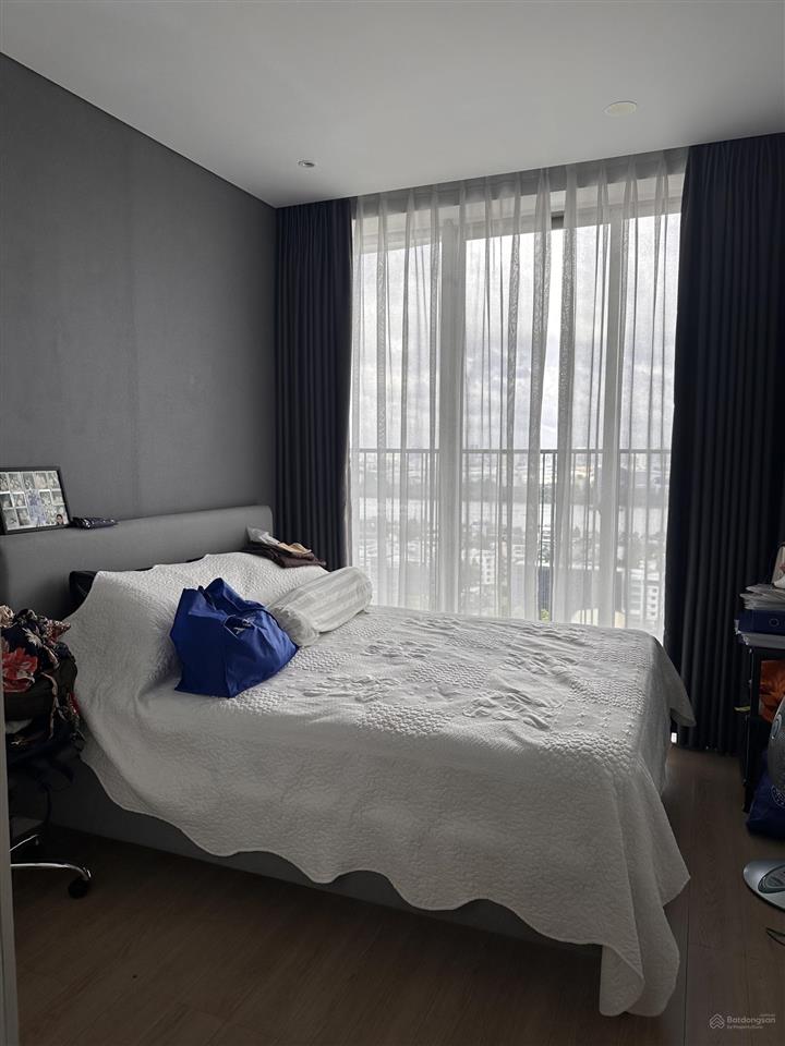 Cho thuê căn hộ duplex 17.03 tầng cao view đẹp đầy đủ nội thất