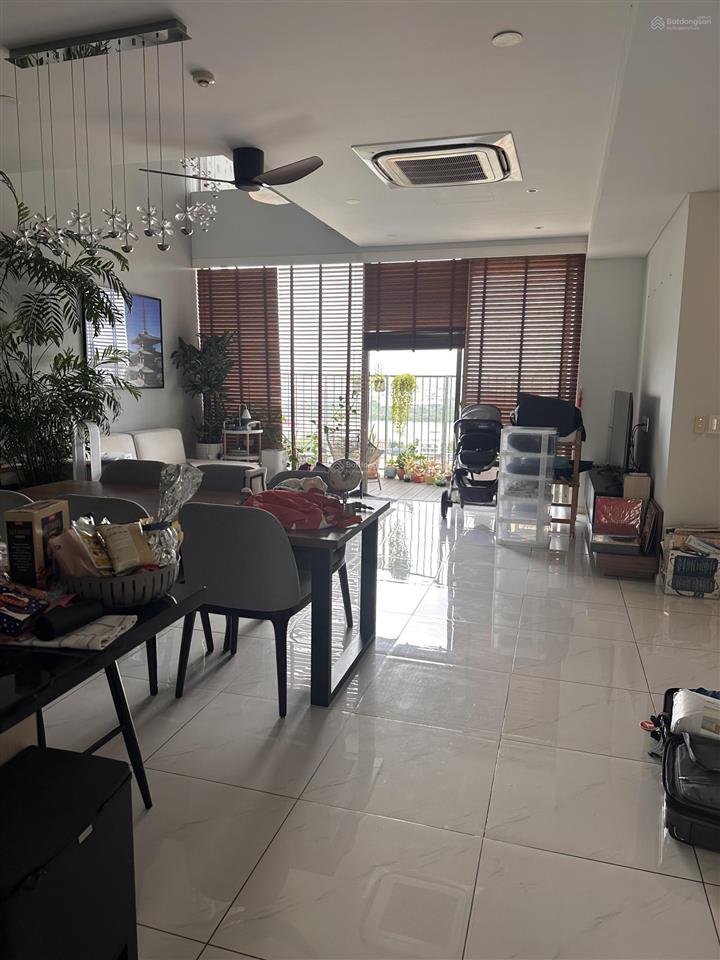 Cho thuê căn hộ duplex 17.03 tầng cao view đẹp đầy đủ nội thất