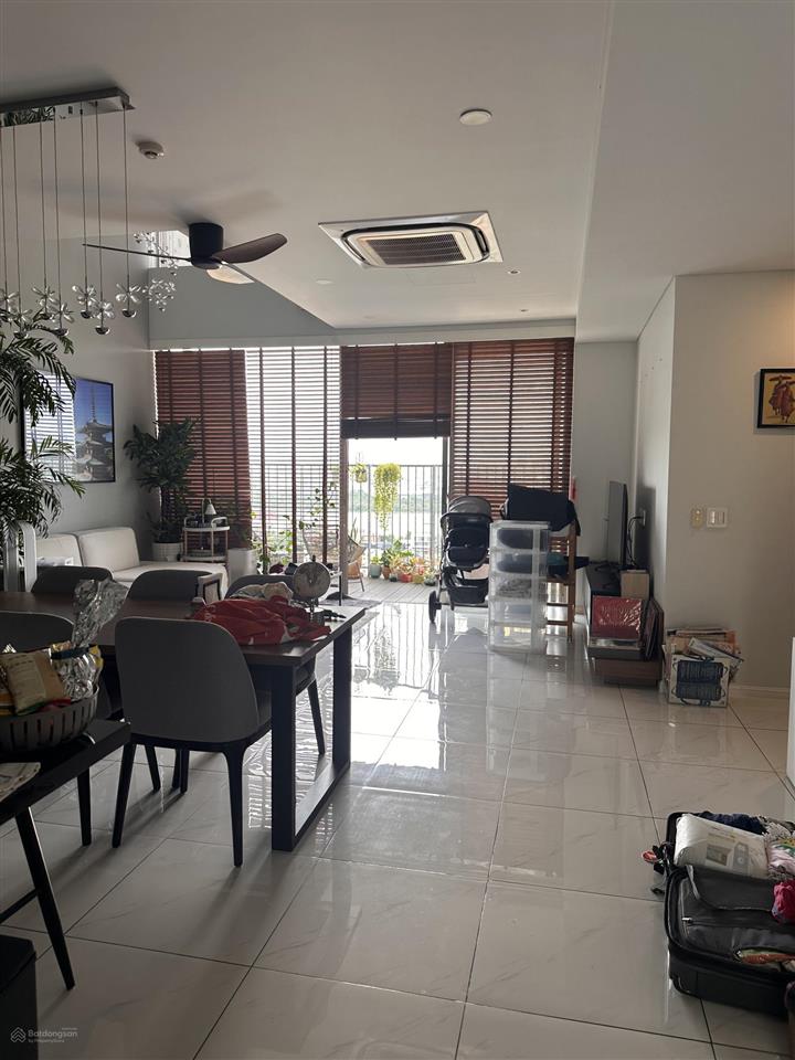 Cho thuê căn hộ duplex 17.03 tầng cao view đẹp đầy đủ nội thất
