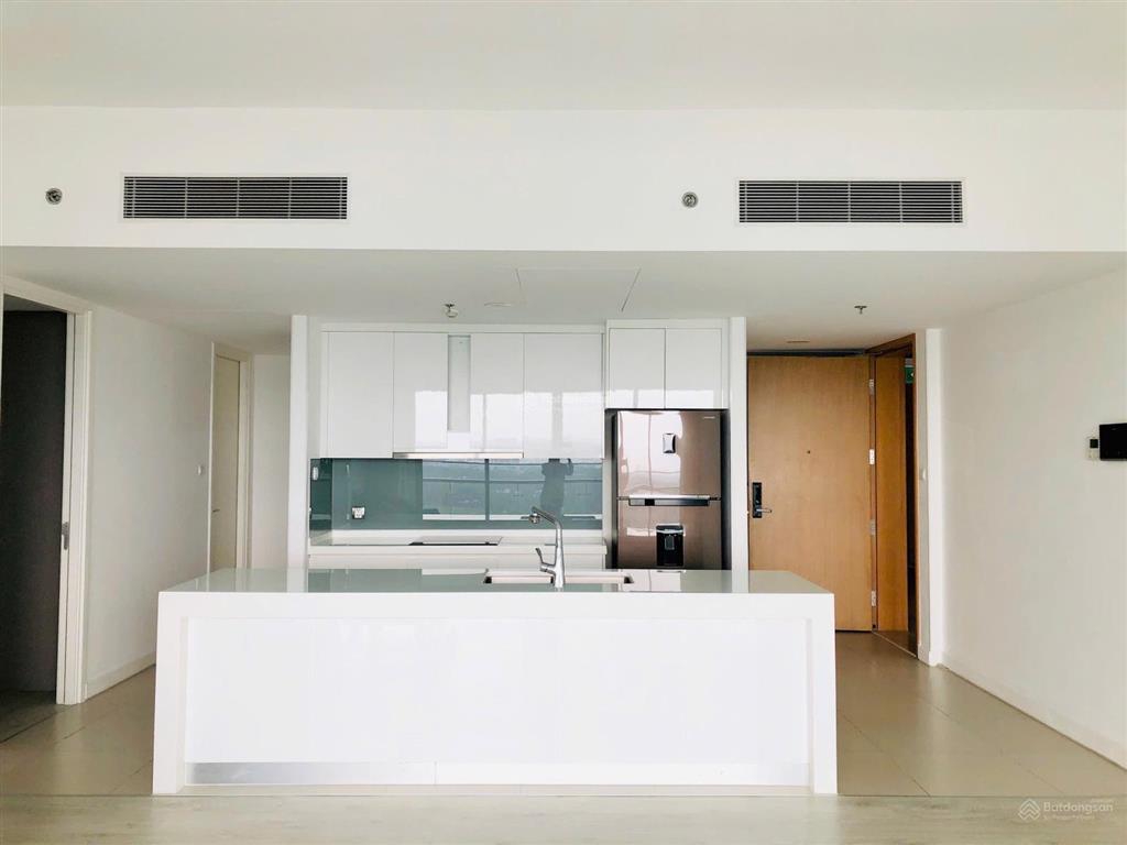 Chính chủ bán căn 2pn hoa hậu view trực diện sông lầu cao