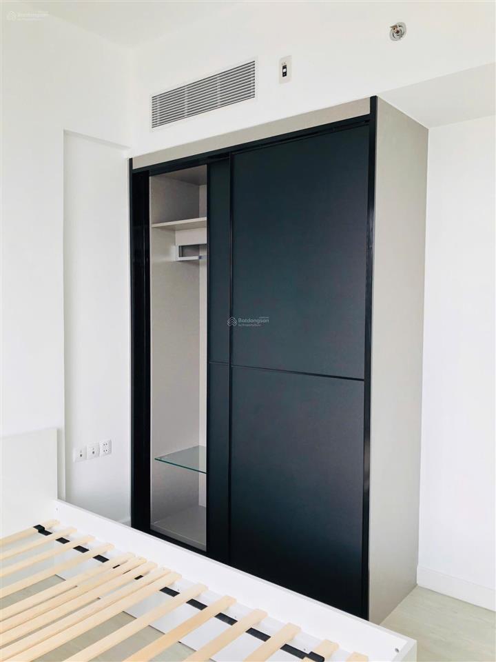 Chính chủ bán căn 2pn hoa hậu view trực diện sông lầu cao