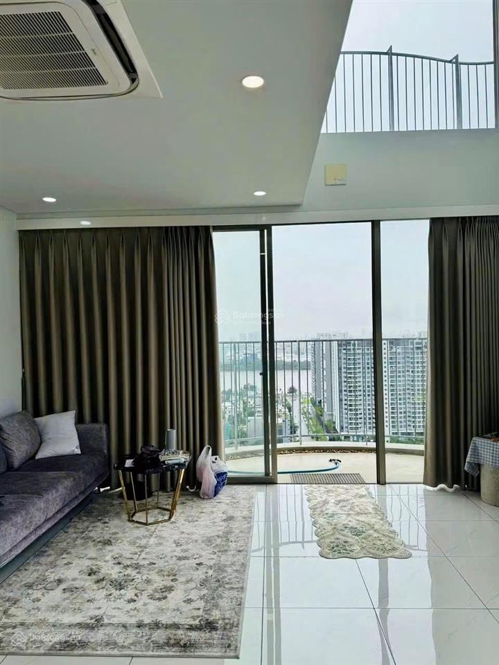 Cho thuê căn hộ duplex lầu cao view panorama toàn thành phố