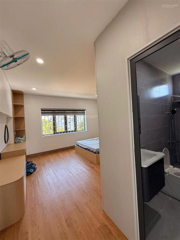 Cho thuê villa hồ bơi mới 100% 5pn 6wc nam việt á