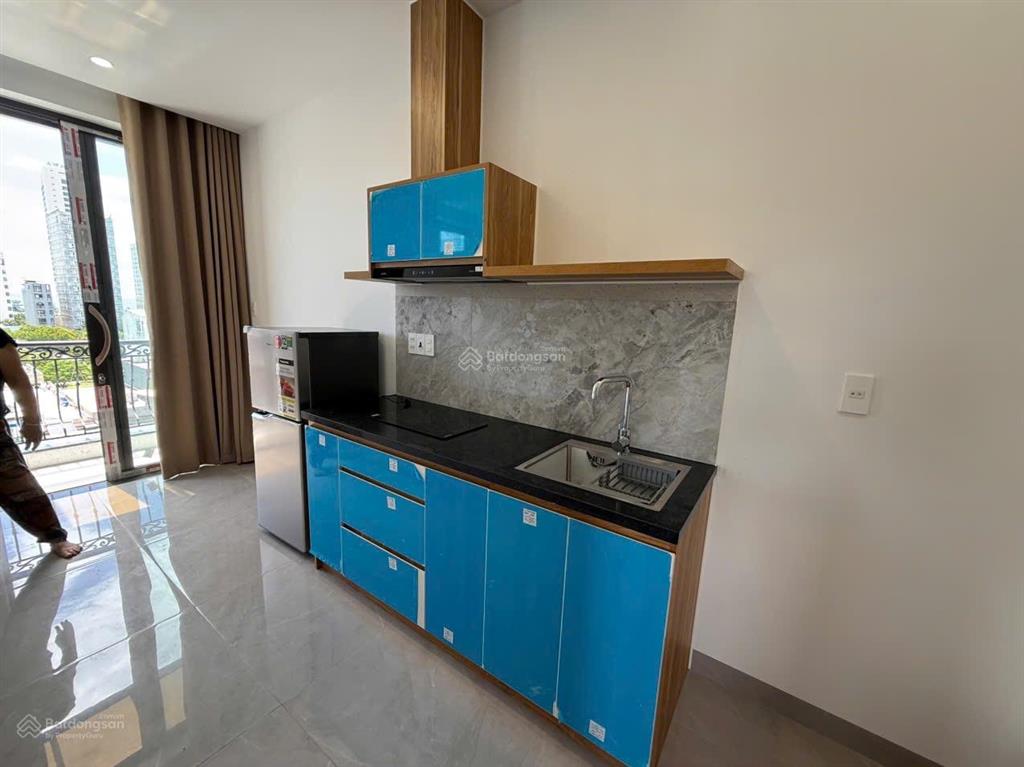 Cho thuê tòa căn hộ hoàng bích sơn 18 phòng new 100%